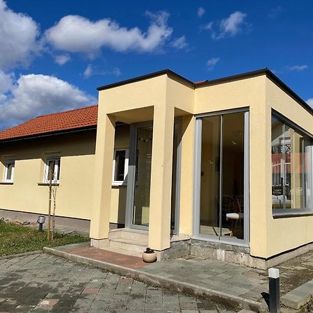 Minihaus In Zagreb Daire Sesvete Dış mekan fotoğraf